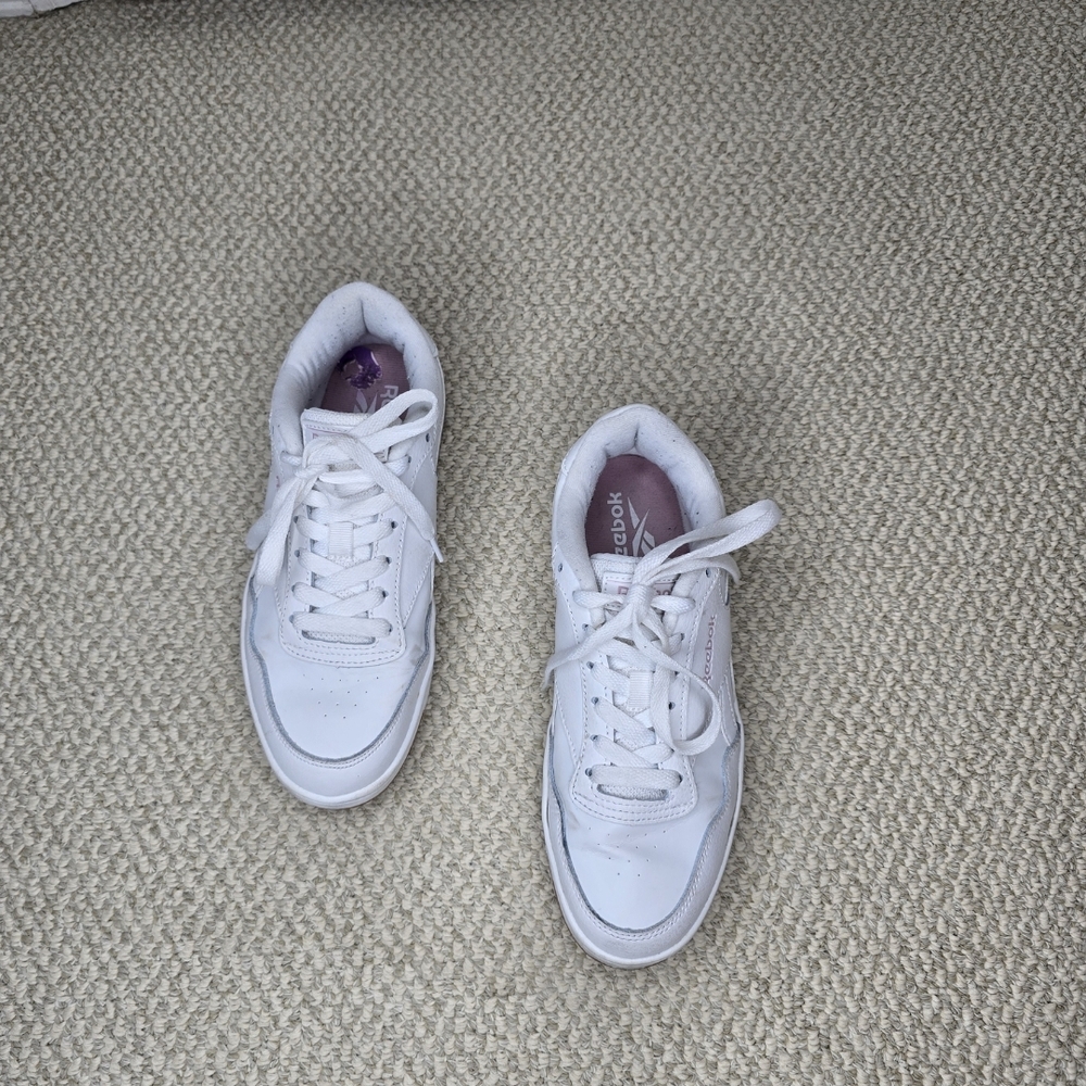 Reebok Women's White and Purple Sneakers Size 6.5